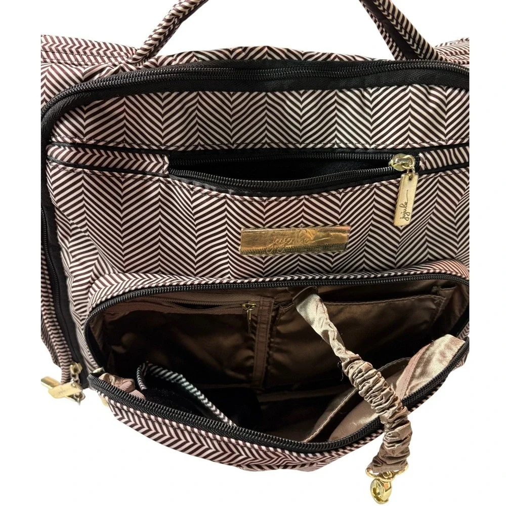 Ju-Ju-Be BFF Diaper Bag Queen of the Nile Chevron Backpack Messenger Bag Gold